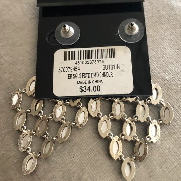 WHBM Turquoise Colored Earrings NWT - Picture 3 of 4